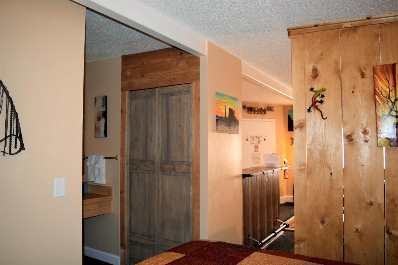 St Danes Kokopelli Cabin Villa โมอาบ ภายนอก รูปภาพ